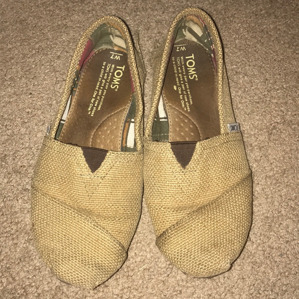Burlap toms